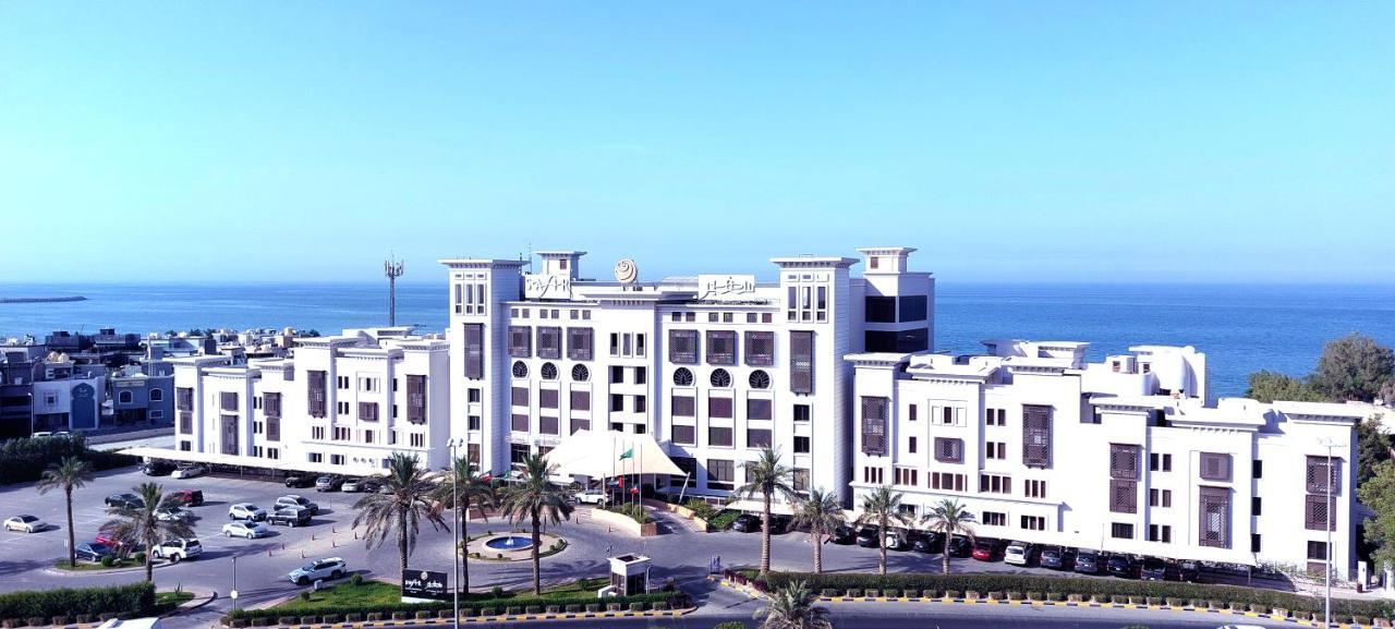 Safir Fintas Hotel Kuwait Kuwait City Exterior photo The Royal Hotel