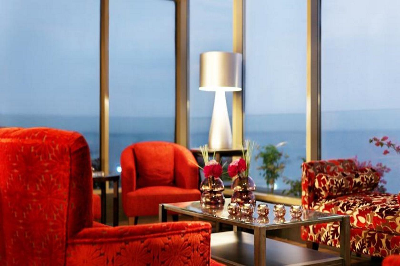Safir Fintas Hotel Kuwait Kuwait City Exterior photo The lounge at the 36th floor